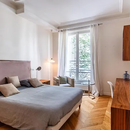 Appt Luxueux 8e Arr Paris